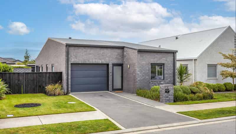 11 Moreton Green, Rolleston