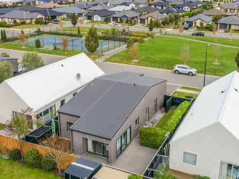 11 Moreton Green, Rolleston