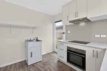 1/57 Ararino Street, Trentham