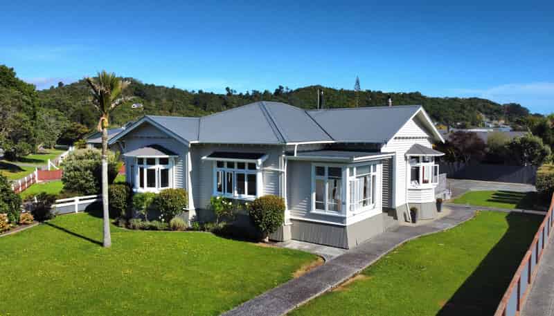 16 Marsden Road, Greymouth