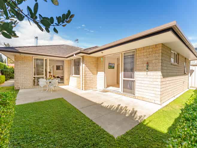 83 Christopher Street, Tauranga South