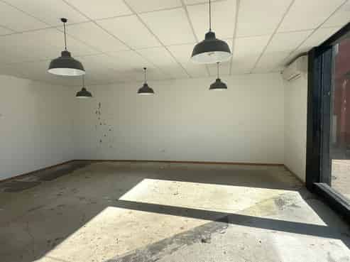 Affordable Central City Retail Opportunity