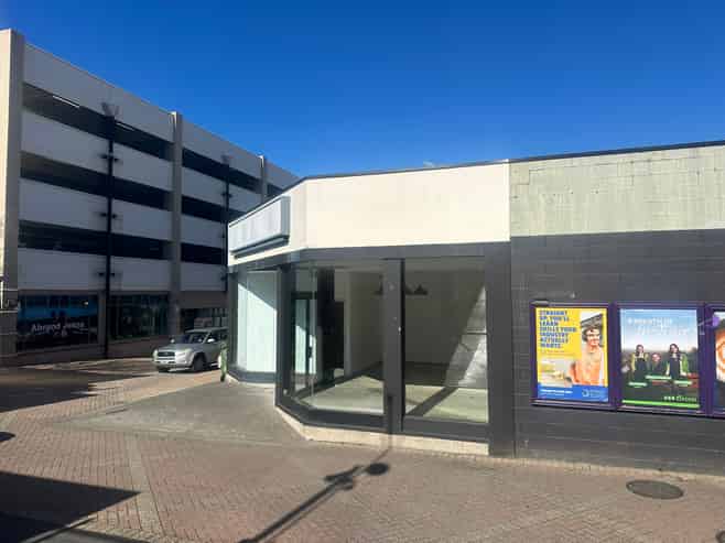 Affordable Central City Retail Opportunity