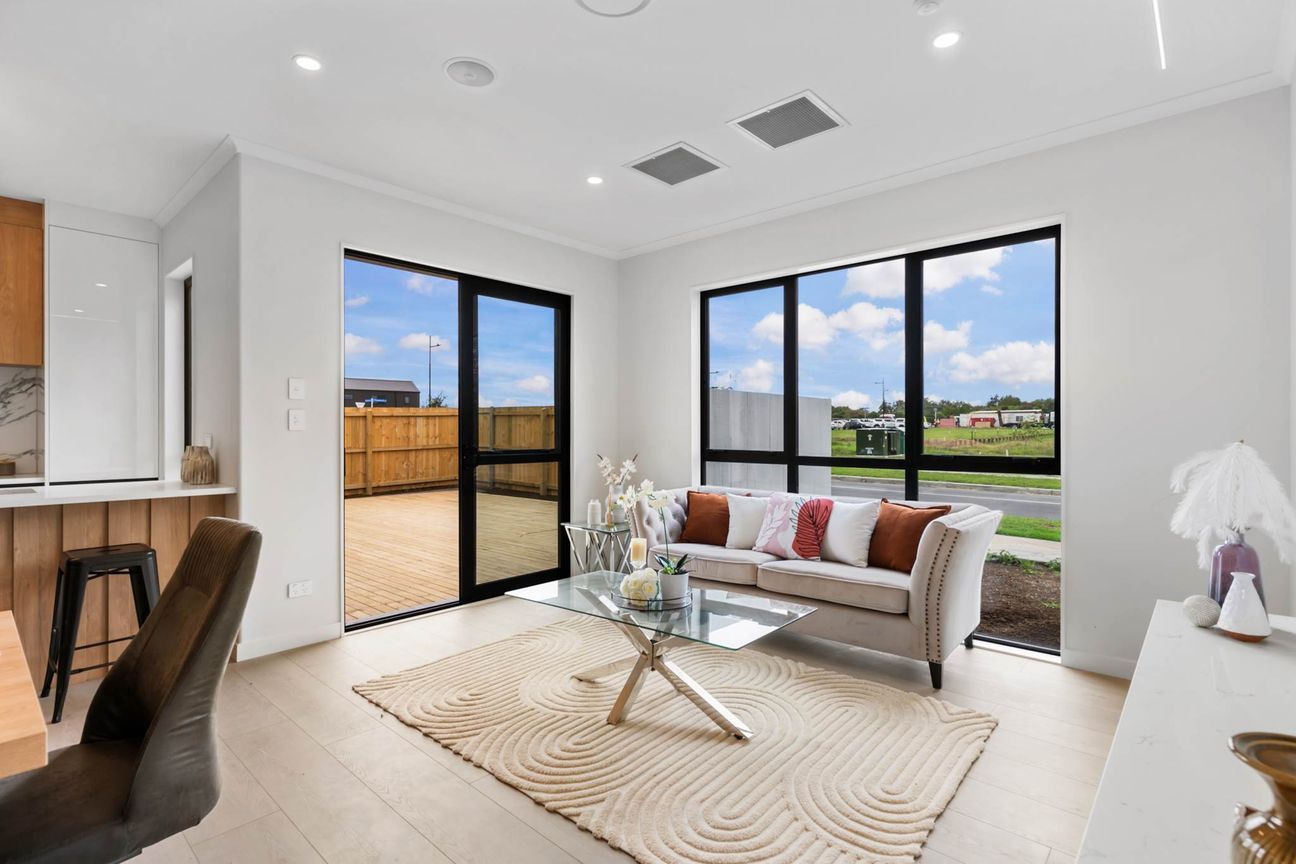Luxury 5-Bedroom Family Home - Widok 3
