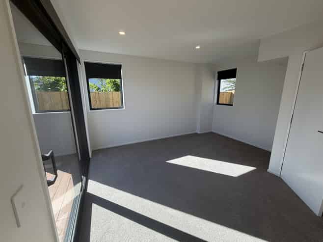 5/437 Worcester Street, Linwood