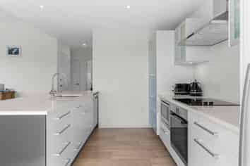 8 Cornwall Way, Mangawhai Heads