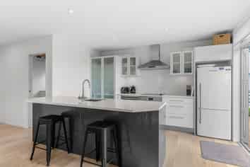 8 Cornwall Way, Mangawhai Heads