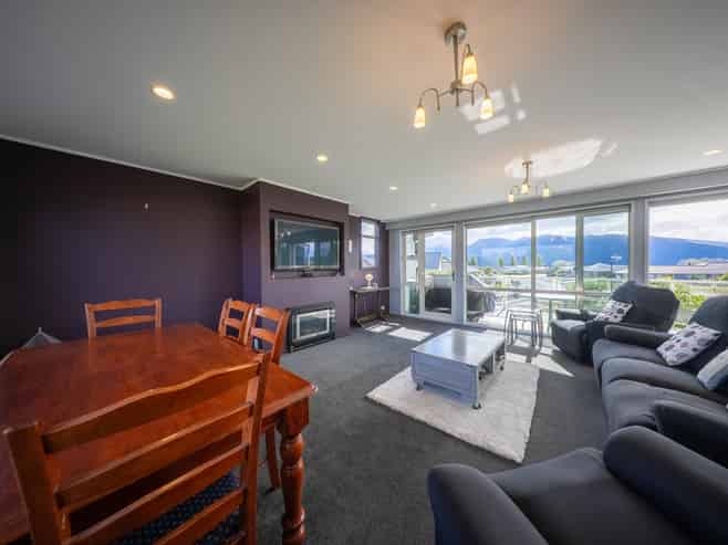 80 Bligh Street, Te Anau