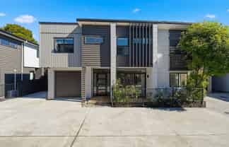 2/224 Princes Street East, Otahuhu