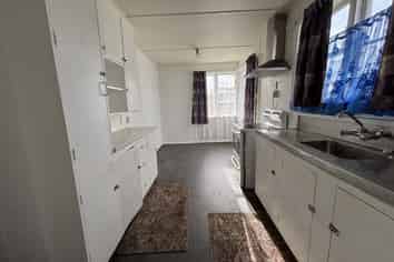 47 Goldsmith Crescent , Levin