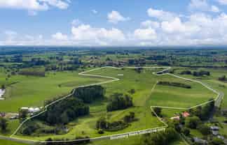 18 Hodgson Road, Te Pahu