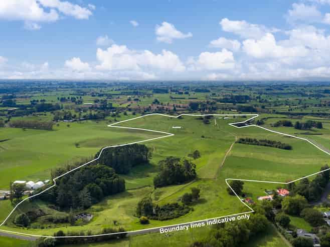 18 Hodgson Road, Te Pahu