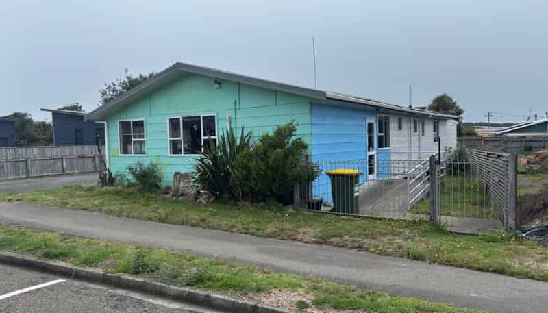 12 Carthew Terrace, Foxton Beach