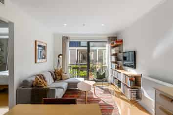 7C/16 Constable Street, Newtown