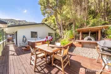 2c Swainson Street, Naenae