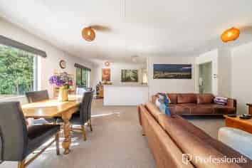 2c Swainson Street, Naenae