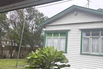 64 Seaview Road, Paraparaumu Beach