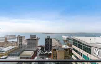 2103/10 Commerce Street, Auckland Central