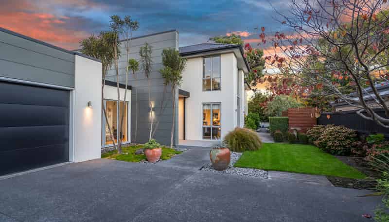 15 Rivers Edge, Northwood