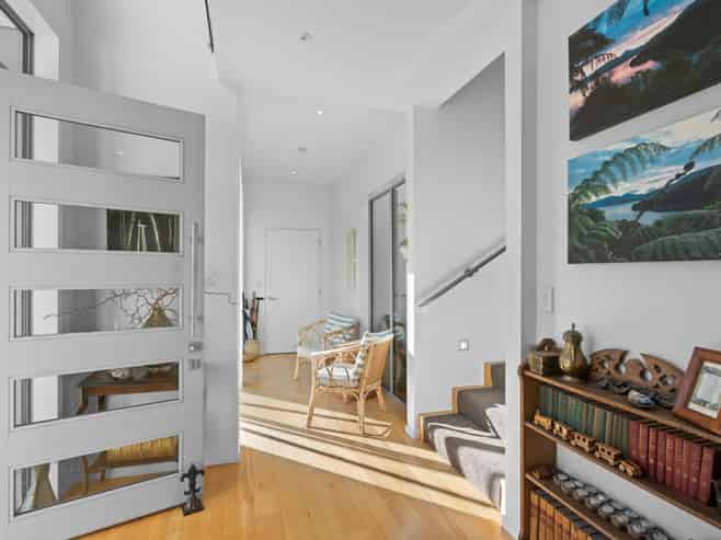 15 Rivers Edge, Northwood