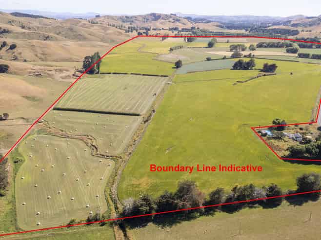 1231 Longbush Road, Carterton