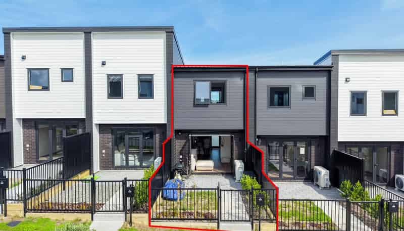 4/3 Firebrick Way, Hobsonville