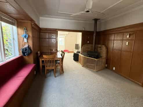 Auckland - Address withheld