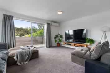 11 Cavendish Square, Strathmore Park