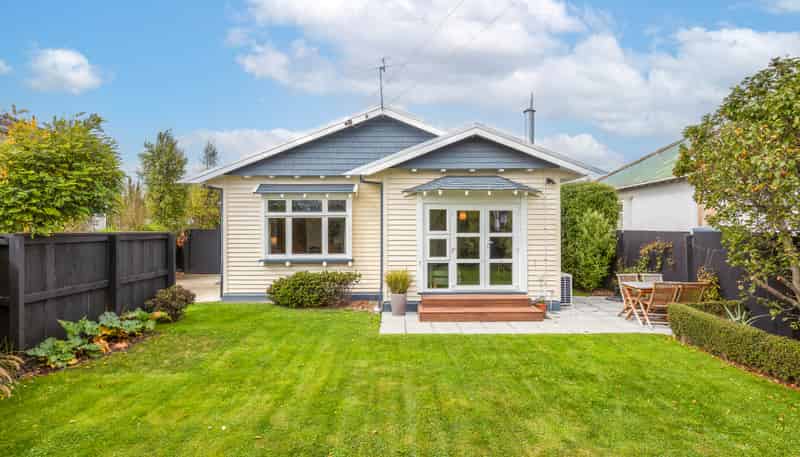 16 Rosebery Street, Spreydon