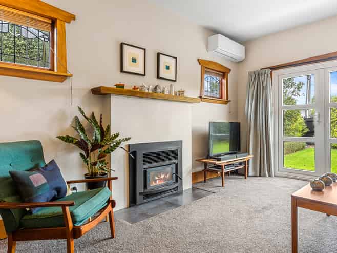 16 Rosebery Street, Spreydon