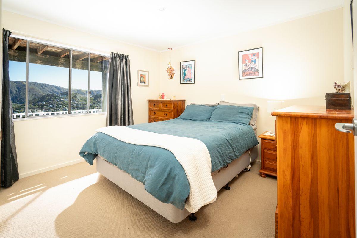 Affordable Starter with Sun & Views - Widok 5