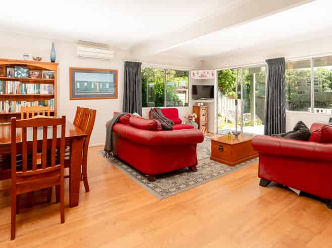 2/198 Cecil Road, Wilton