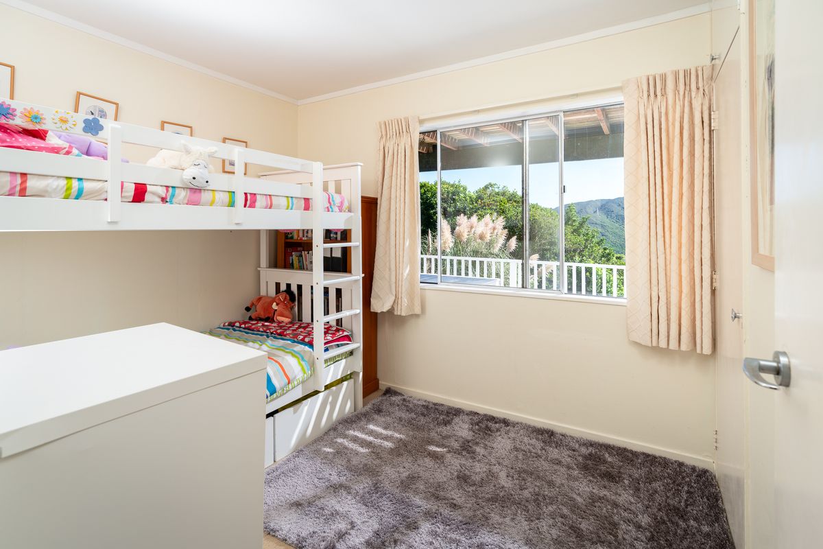 Affordable Starter with Sun & Views - Widok 6