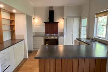 376B Blockhouse Bay Road, Blockhouse Bay