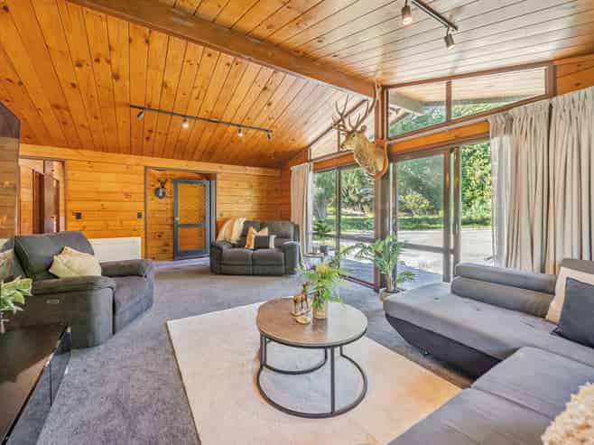 135 Plateau Road, Te Marua