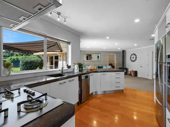 63 McGiven Drive, Ridgewood