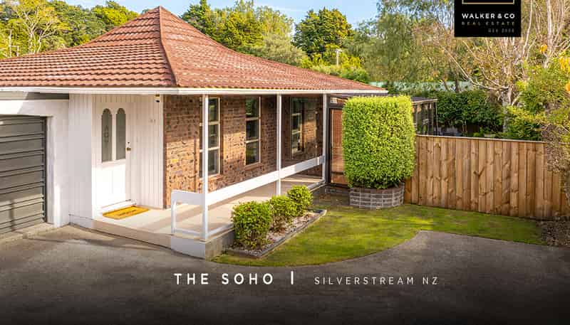 2/54 Heretaunga Square, Silverstream