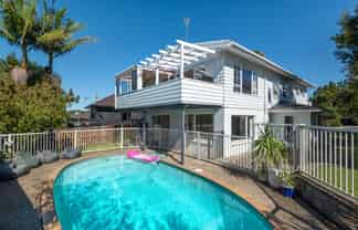 26 Holdaway Avenue, Northcote