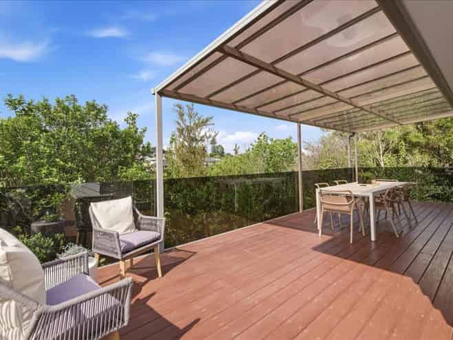 11 Southill Way, Pyes Pa