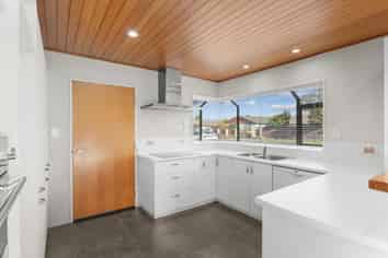 26 Broadfell Avenue, Avonhead