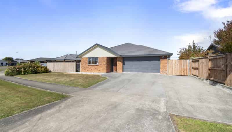 42 Peter Hall Drive, Kelvin Grove