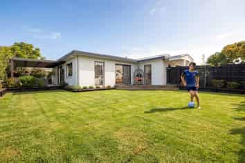 22 Romana Crescent, Papamoa