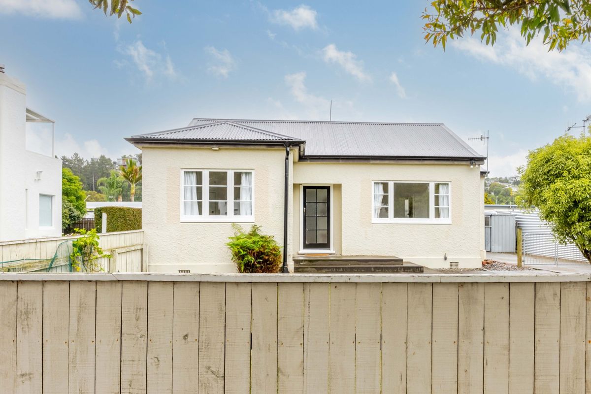 Logan Avenue Living Awaits - Ansicht 5