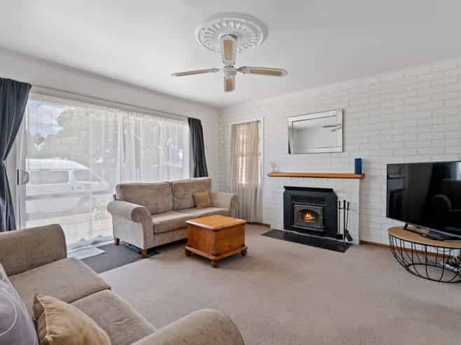 3 Nairn Road, Mangakakahi