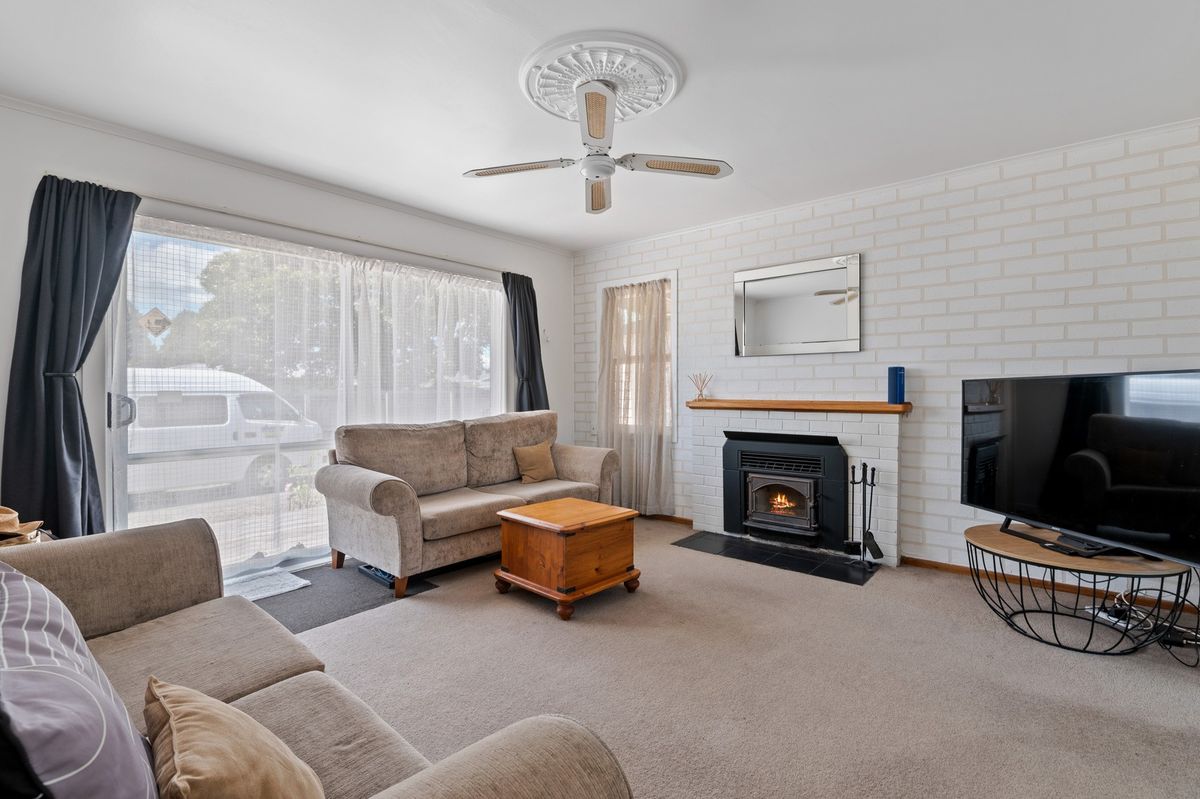 Convenience from Nairn Street - Widok 5