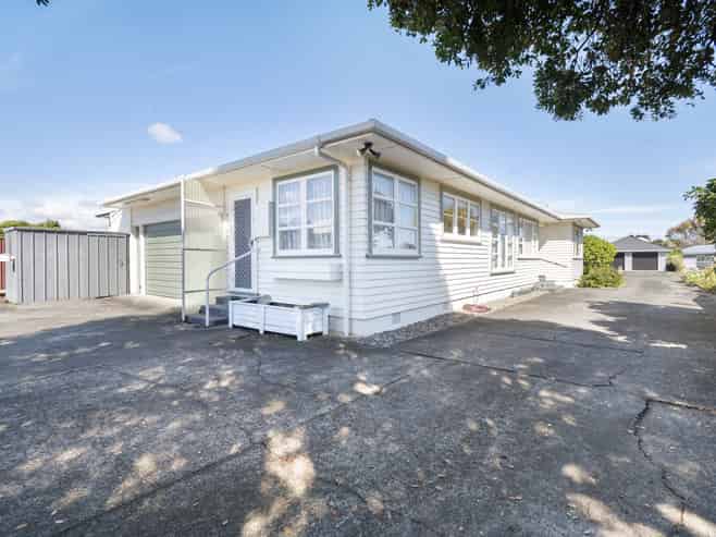 249 Vogel Street, Roslyn