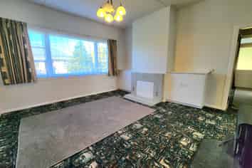 1385 State Highway 7, Stillwater