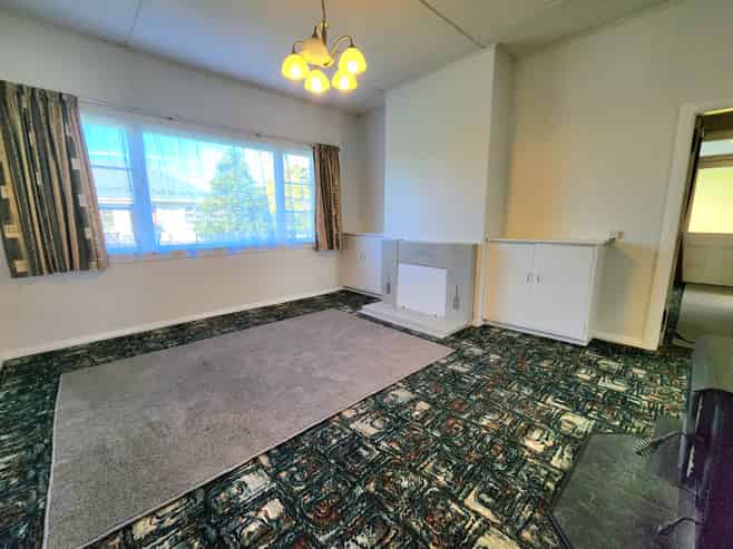 1385 State Highway 7, Stillwater