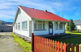 1385 State Highway 7, Stillwater