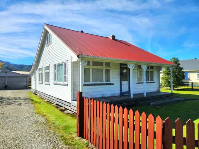 1385 State Highway 7, Stillwater